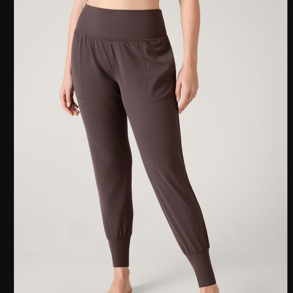 Athleta Salutation High Rise Jogger - Never Worn! - Picture 2 of 9